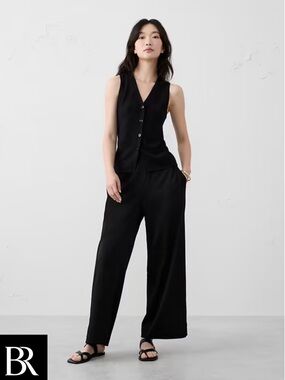 Banana Republic Black Racer Back Sweater Vest Top Women’s Size S